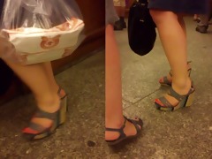 candid hawt feet &; shoes collection